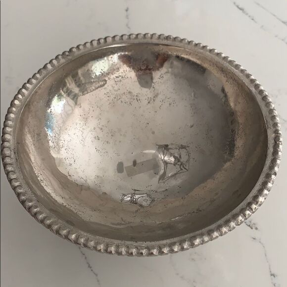 Round Serving Bowl - Picture 2 of 5